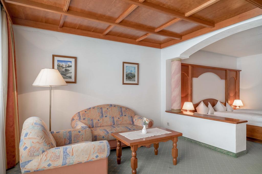 Wellness & Relax Hotel Milderer Hof Neustift im Stubaital Exterior foto