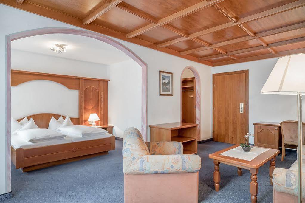 Wellness & Relax Hotel Milderer Hof Neustift im Stubaital Exterior foto