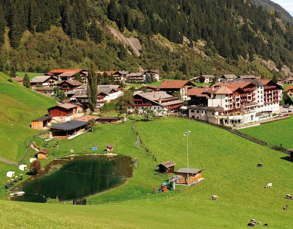 Wellness & Relax Hotel Milderer Hof Neustift im Stubaital Exterior foto
